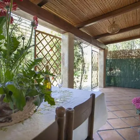 ヴィラ Modern In Olbia With Shared Pool - 45 Sqm ポルト・ロトンド