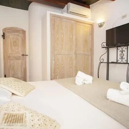 Modern In Olbia With Shared Pool - 45 Sqm 포르투로톤도