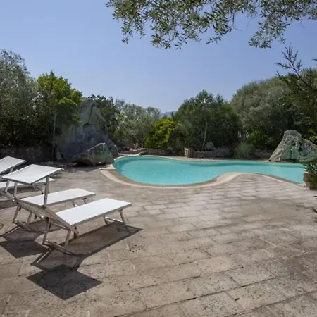 Modern In Olbia With Shared Pool - 45 Sqm ポルト・ロトンド