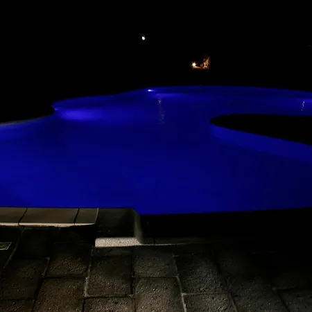 ヴィラ Modern In Olbia With Shared Pool - 45 Sqm