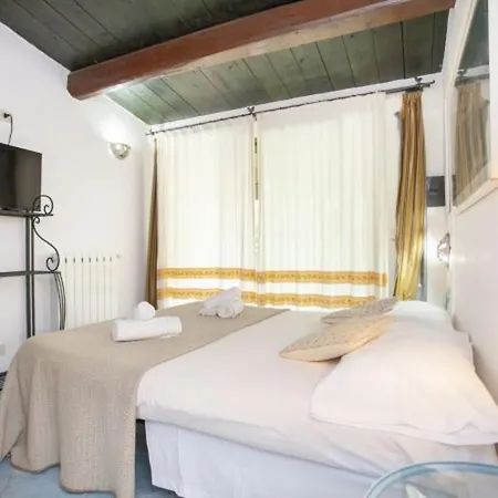 Modern In Olbia With Shared Pool - 45 Sqm * 포르투로톤도
