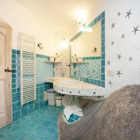 ヴィラ Modern In Olbia With Shared Pool - 45 Sqm ポルト・ロトンド